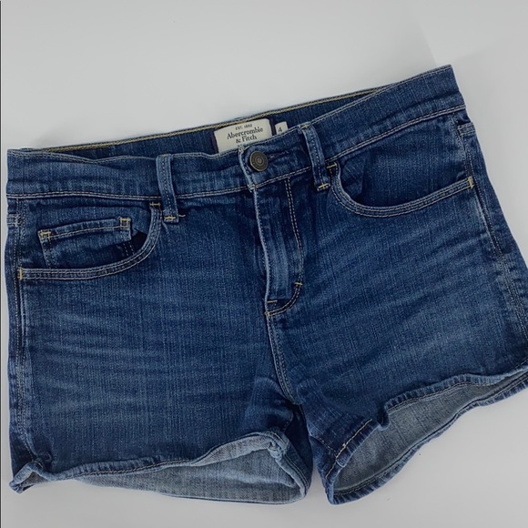 Abercrombie & Fitch Pants - Abercrombie and Fitch denim shorts stretch size 4